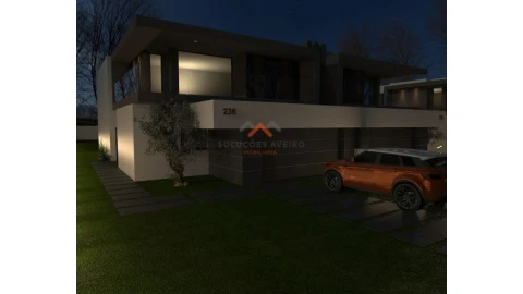 Moradia T4 para Venda em Santa Joana