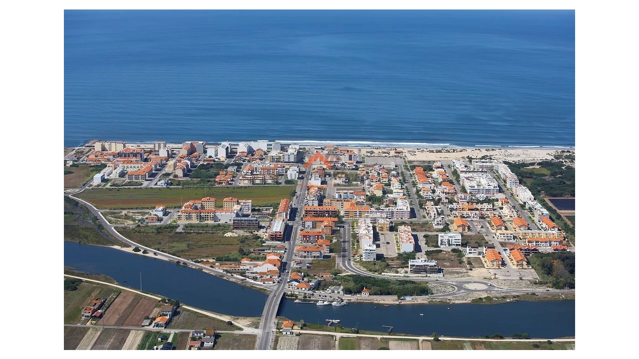 Apartamento T3 para Venda em Gafanha da Boa Hora Foto 13