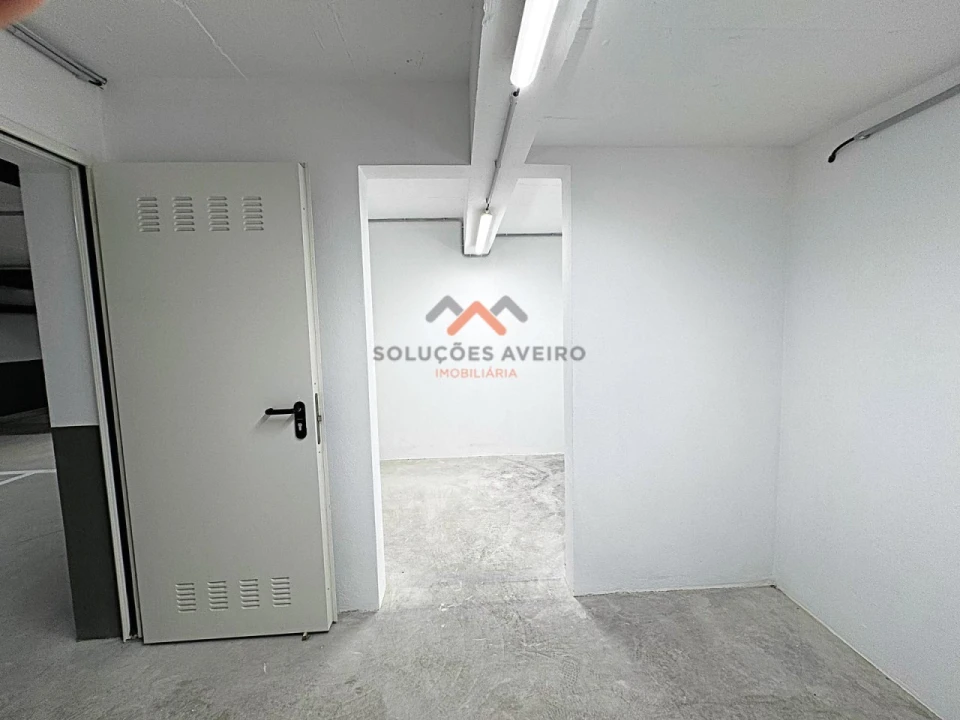Apartamento T3 para Venda em Glória e Vera Cruz Foto 11