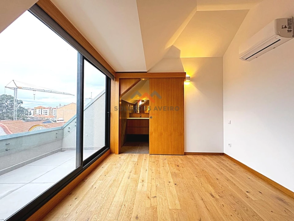 Apartamento T3 para Venda em Glória e Vera Cruz Foto 22