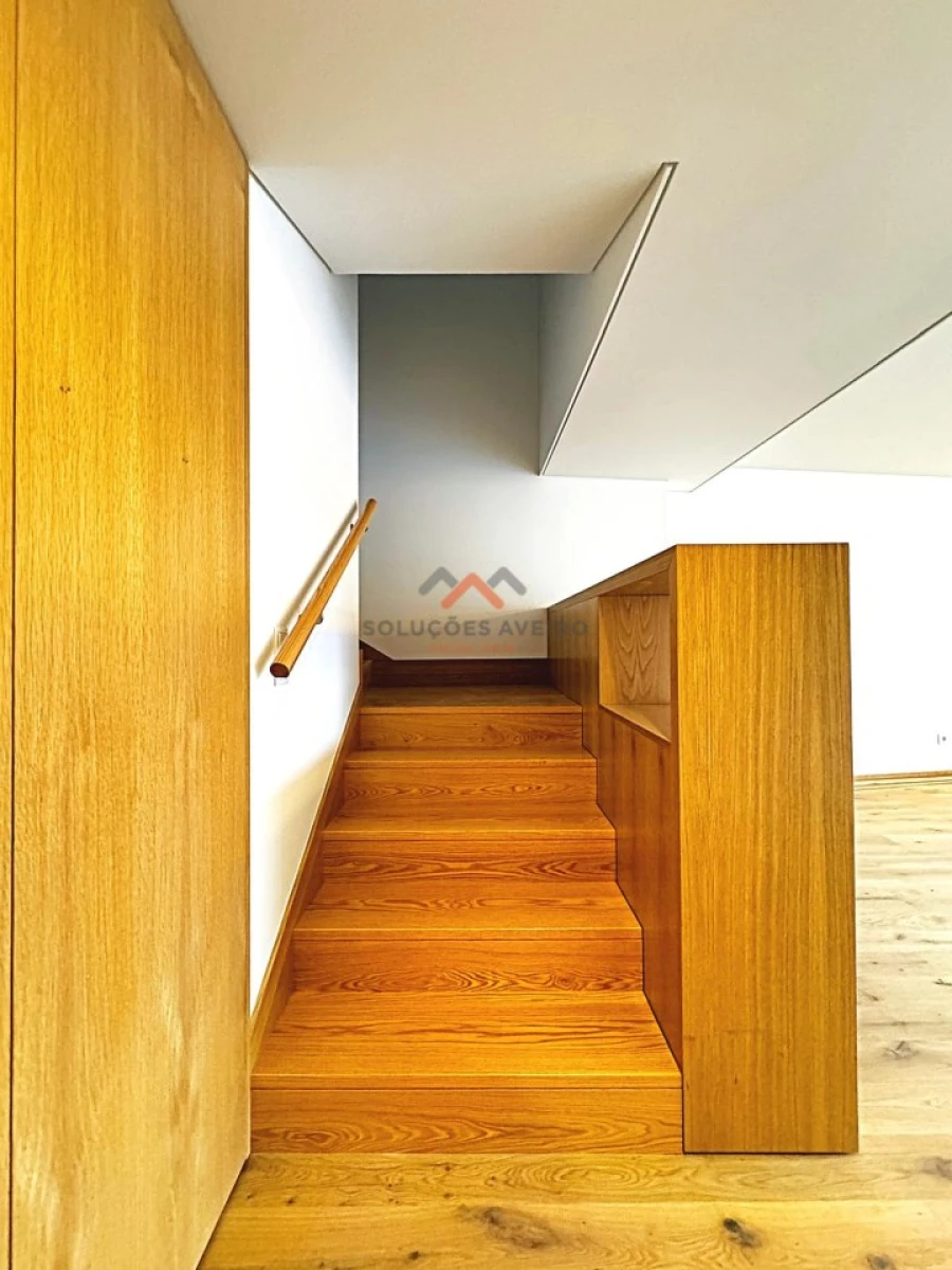 Apartamento T3 para Venda em Glória e Vera Cruz Foto 4