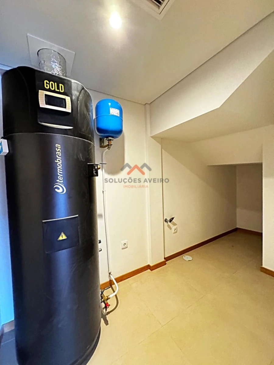 Apartamento T3 para Venda em Glória e Vera Cruz Foto 19
