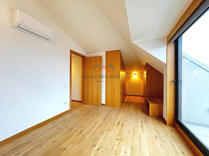 Apartamento T3 para Venda em Glória e Vera Cruz Foto 23