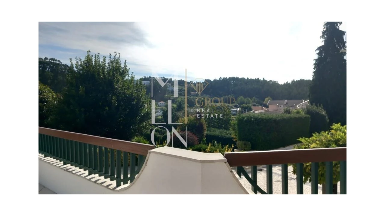 Moradia T4 para Venda em São Roque Foto 27