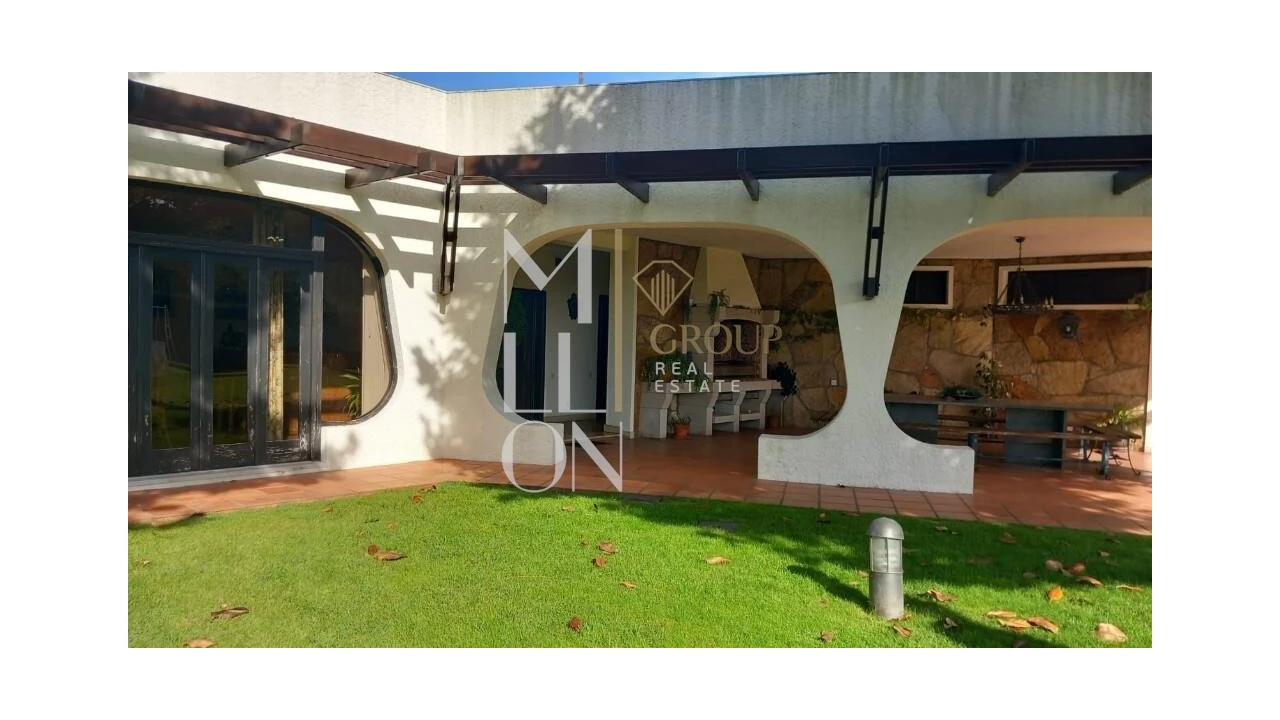 Moradia T4 para Venda em São Roque Foto 8