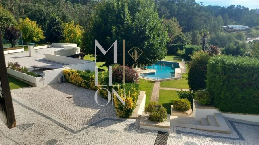 Moradia T4 para Venda em São Roque Foto 4