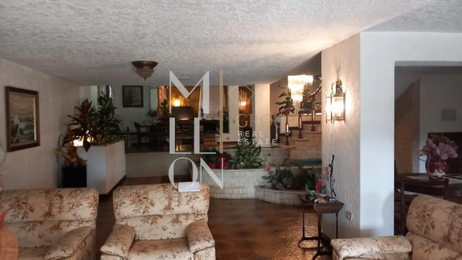 Moradia T4 para Venda em São Roque Foto 19