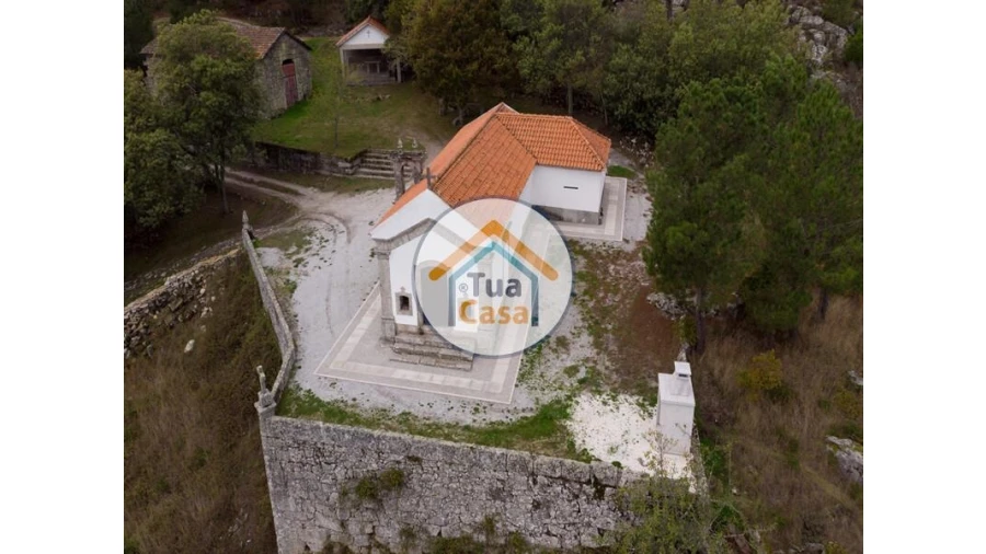 Terreno para Venda em Tavares (Chãs, Várzea e Travanca) Foto 9