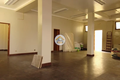 Loja para Venda em Buarcos