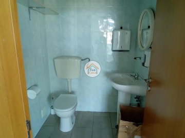 Loja para Arrendamento em Abraveses