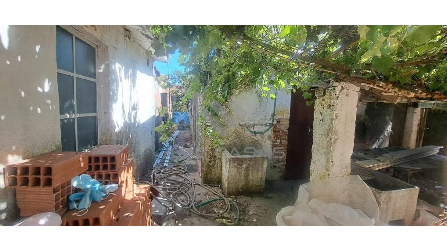 Moradia T2 para Venda em Sé Nova, Santa Cruz, Almedina e São Bartolomeu Foto 7