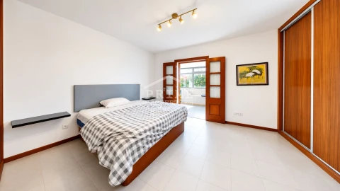 Moradia para Venda em Arco da Calheta