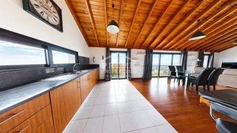 Moradia para Venda em Arco da Calheta