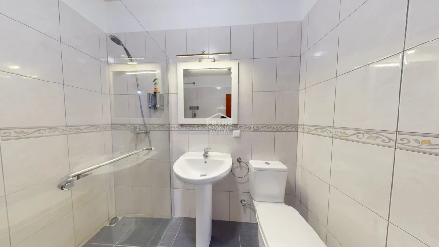 Moradia para Venda em Arco da Calheta Foto 27