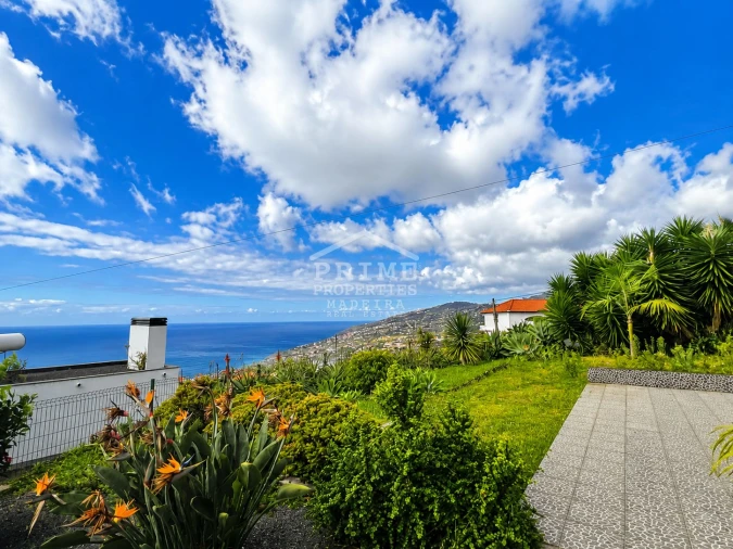 Moradia para Venda em Arco da Calheta Foto 2