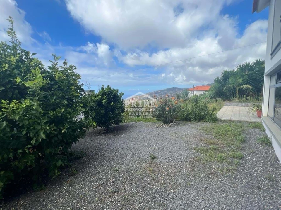 Moradia para Venda em Arco da Calheta Foto 31