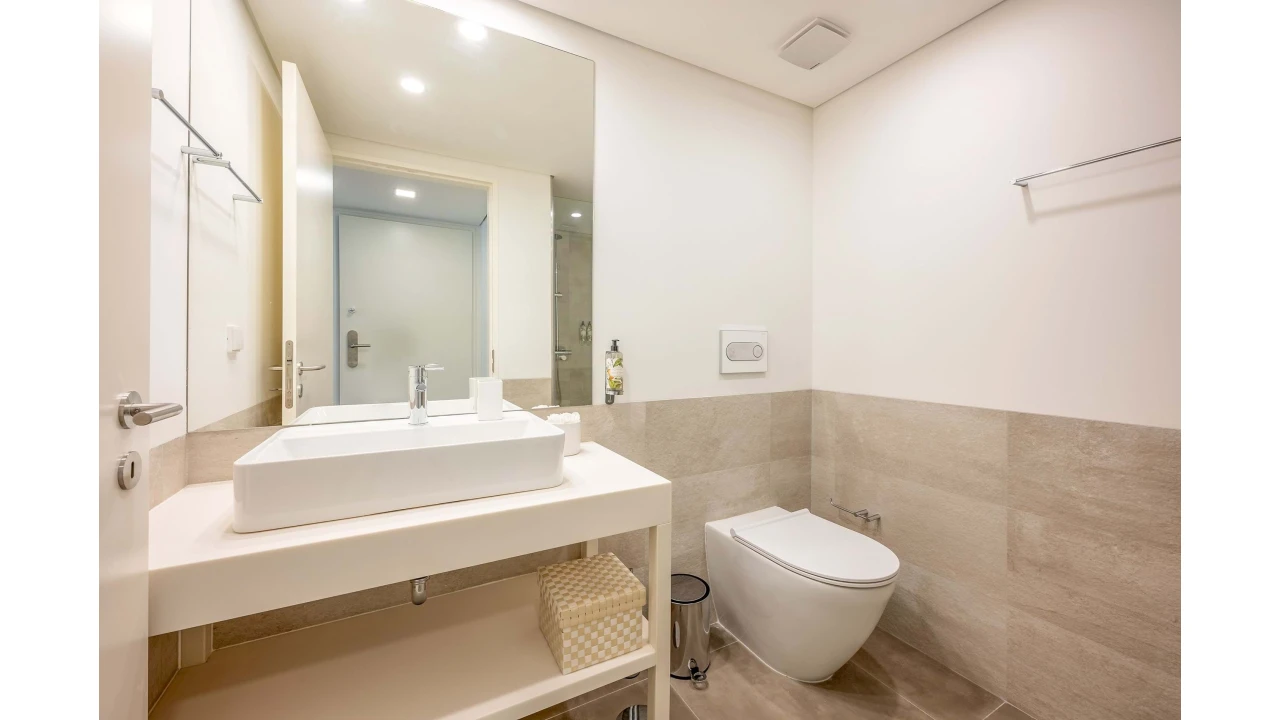 Apartamento T2 para Venda em Santa Marinha Foto 2