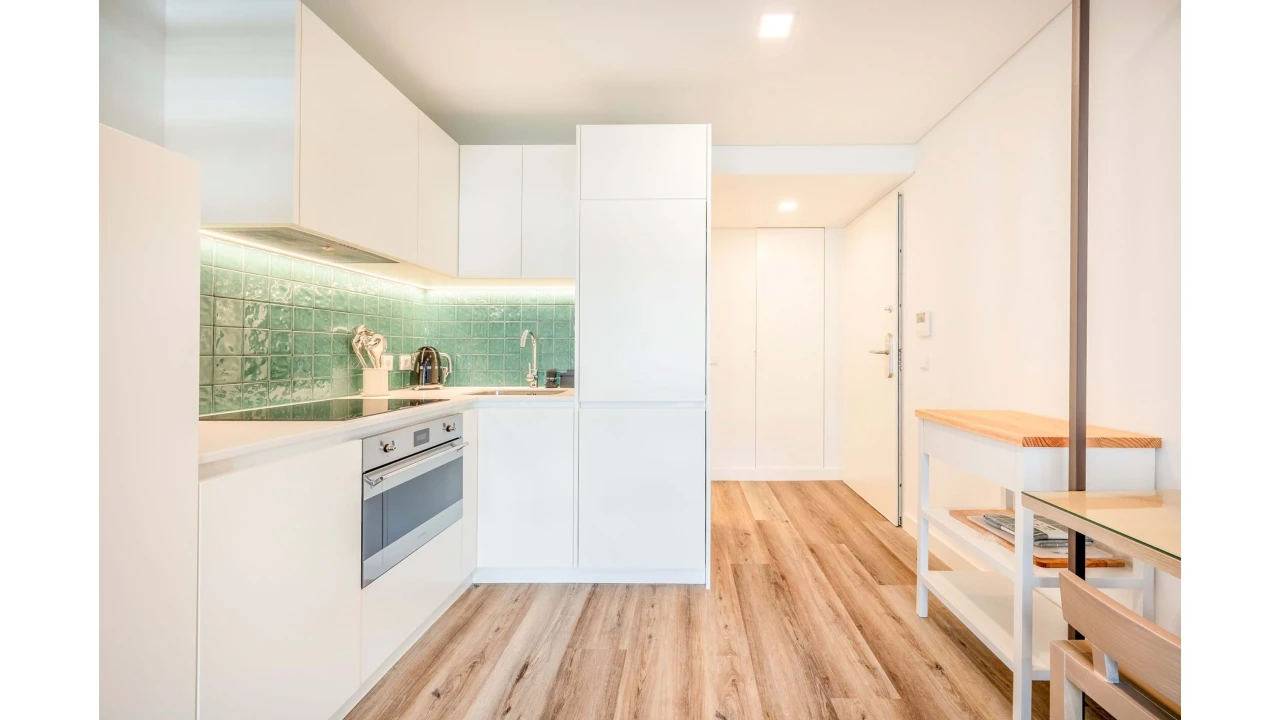 Apartamento T2 para Venda em Santa Marinha Foto 6
