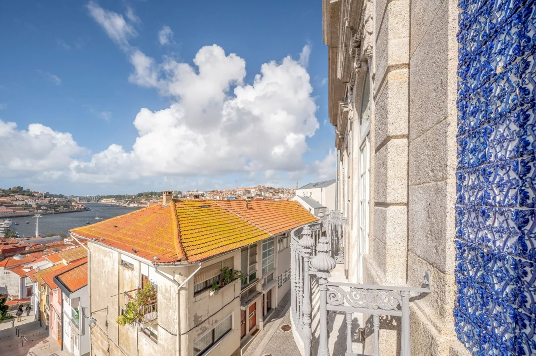 Apartamento T2 para Venda em Santa Marinha Foto 16