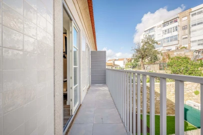 Apartamento T2 para Venda em Santa Marinha