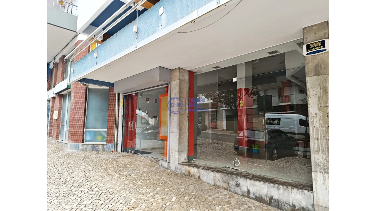 Negócio para Arrendamento em Armação de Pera Foto 16