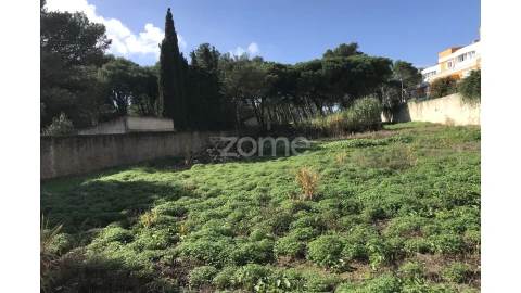 Terreno para Venda em Cascais e Estoril