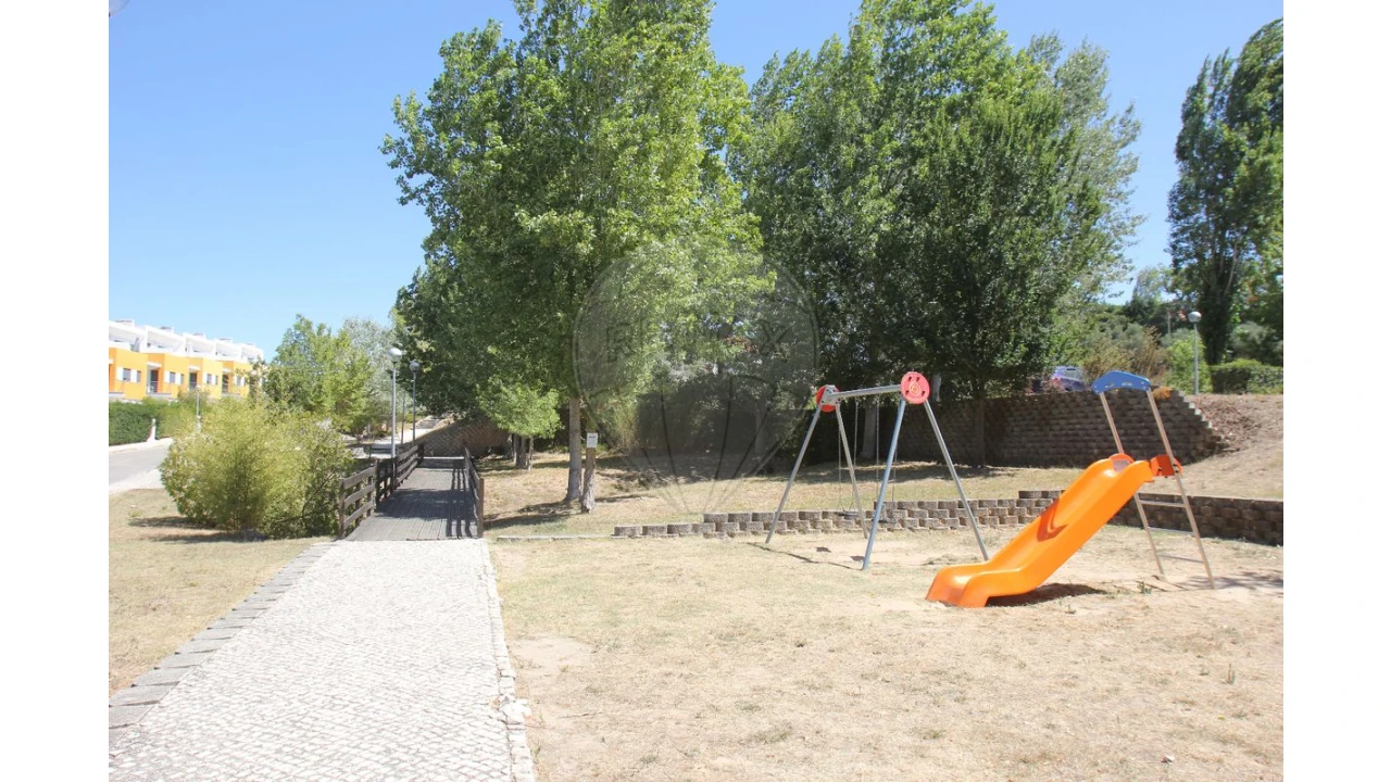 Terreno para Arrendamento em Turcifal Foto 8