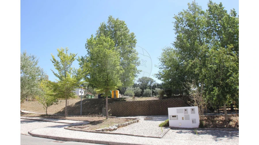 Terreno para Arrendamento em Turcifal Foto 1