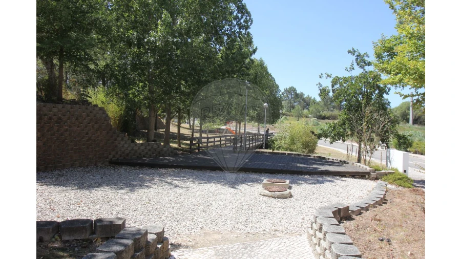 Terreno para Arrendamento em Turcifal Foto 6