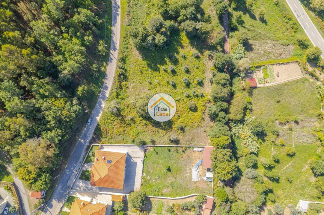 Terreno para Venda em São Cipriano e Vil de Souto Foto 15