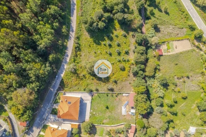 Terreno para Venda em São Cipriano e Vil de Souto