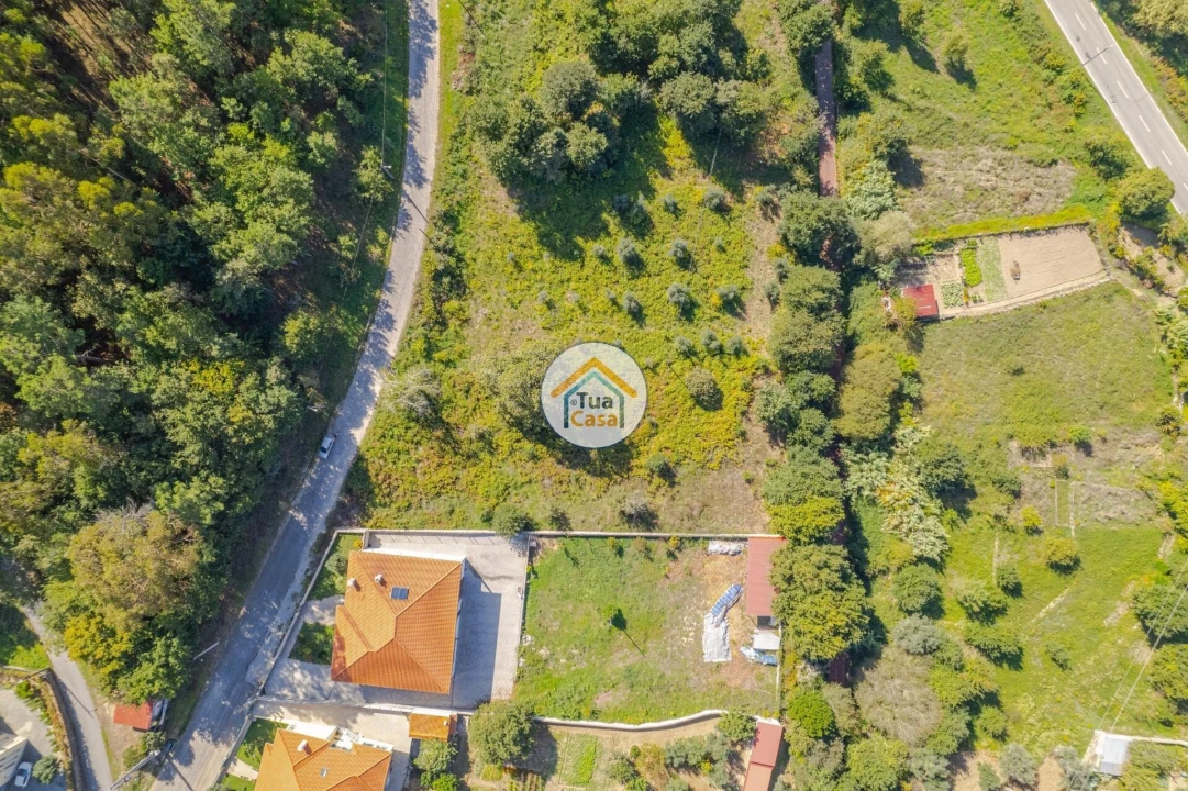 Terreno para Venda em São Cipriano e Vil de Souto Foto 14