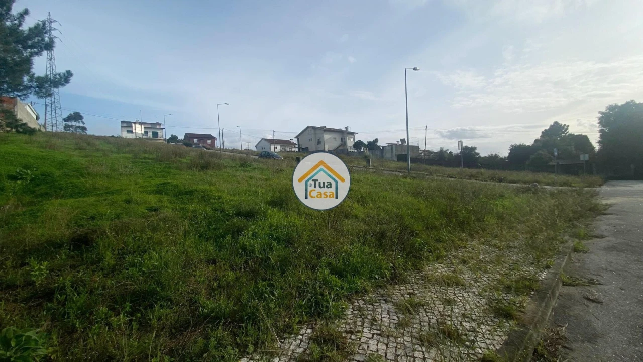 Terreno para Venda em Santo Antonio dos Olivais Foto 12