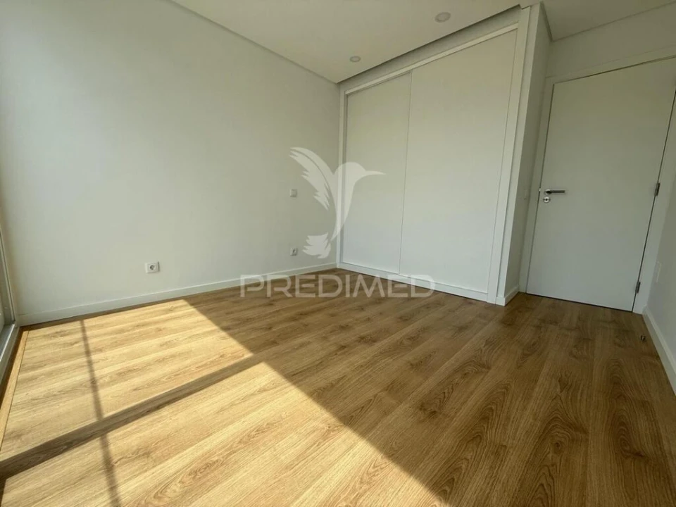 Moradia T3 para Venda em Gambia-Pontes-Alto da Guerra Foto 12