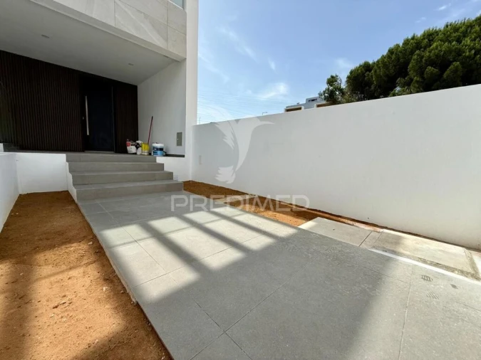 Moradia T3 para Venda em Gambia-Pontes-Alto da Guerra Foto 7