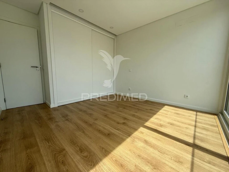 Moradia T3 para Venda em Gambia-Pontes-Alto da Guerra Foto 14