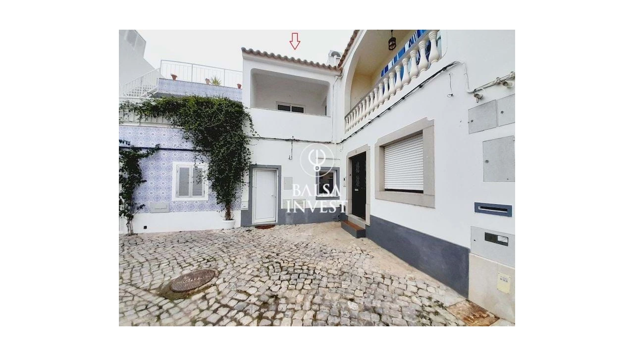 Moradia T4 para Venda em Tavira (Santa Maria e Santiago) Foto 3