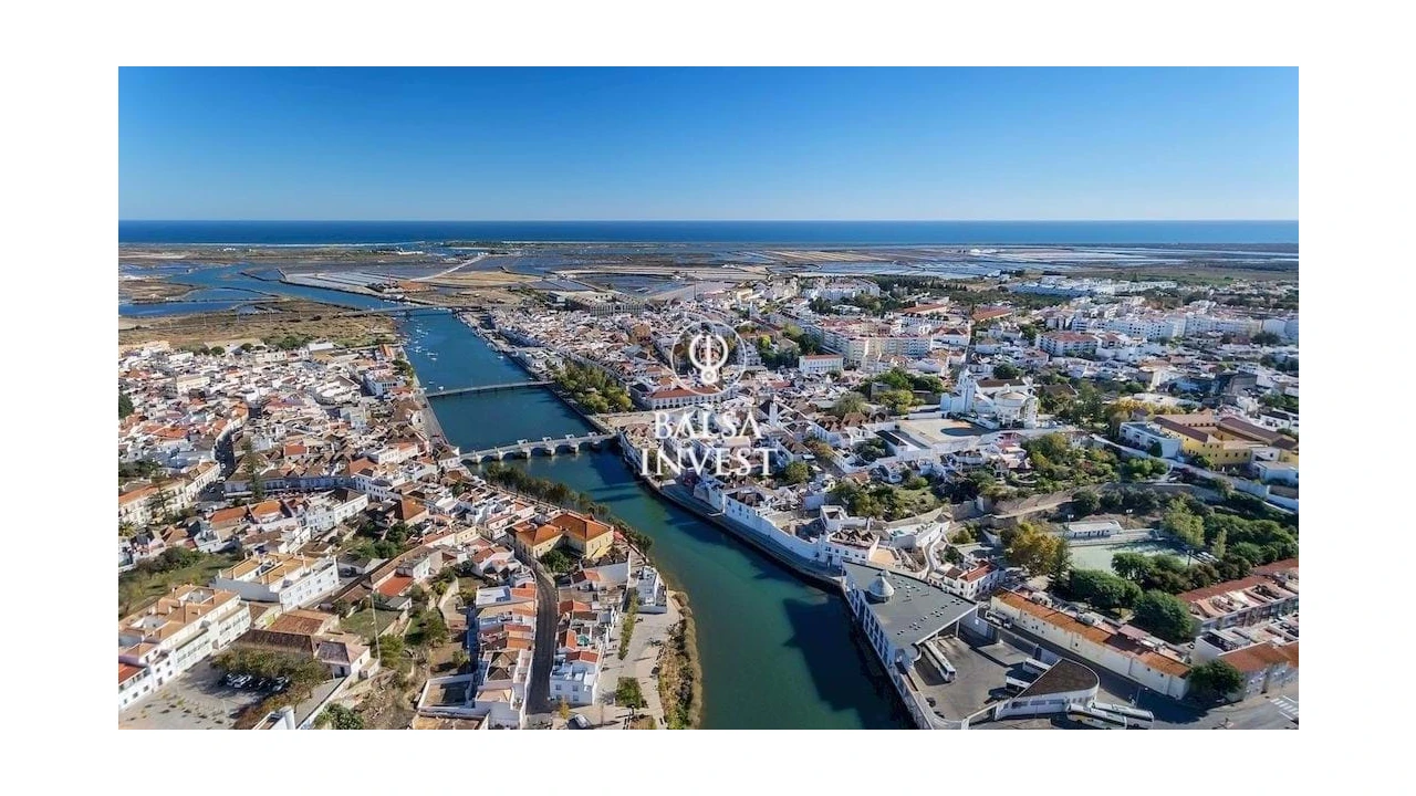 Moradia T4 para Venda em Tavira (Santa Maria e Santiago) Foto 36
