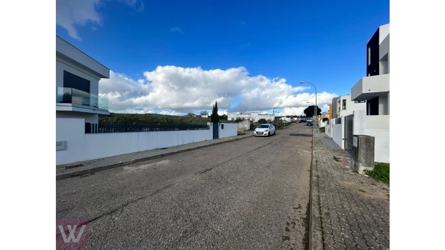 Terreno para Venda em Porto Salvo Foto 3