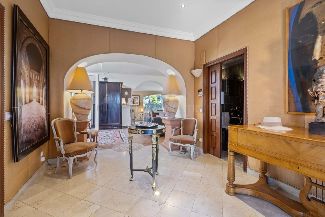 Moradia T6 para Venda em Almancil Foto 6