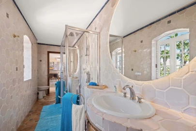 Moradia T6 para Venda em Almancil