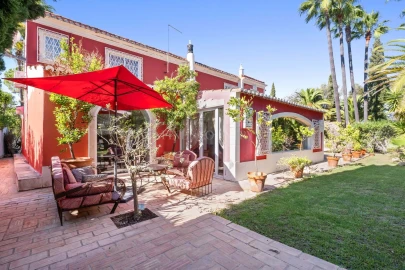 Moradia T6 para Venda em Almancil