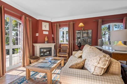 Moradia T6 para Venda em Almancil