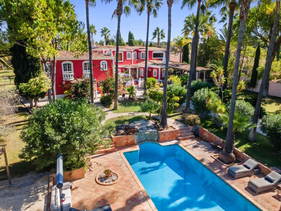 Moradia T6 para Venda em Almancil Foto 1