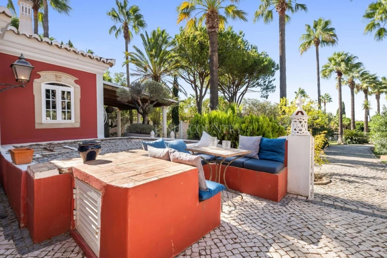 Moradia T6 para Venda em Almancil Foto 47