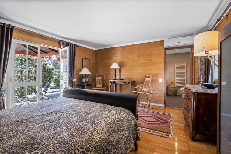 Moradia T6 para Venda em Almancil Foto 35