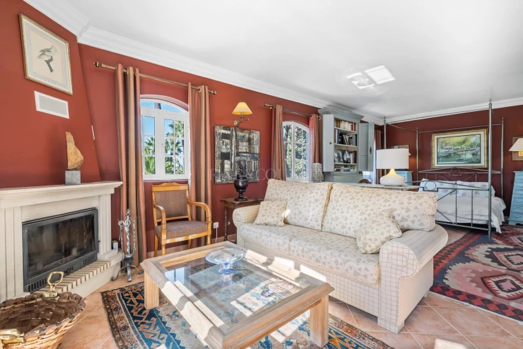 Moradia T6 para Venda em Almancil Foto 29