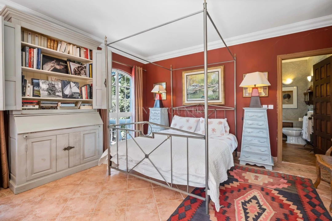 Moradia T6 para Venda em Almancil Foto 31