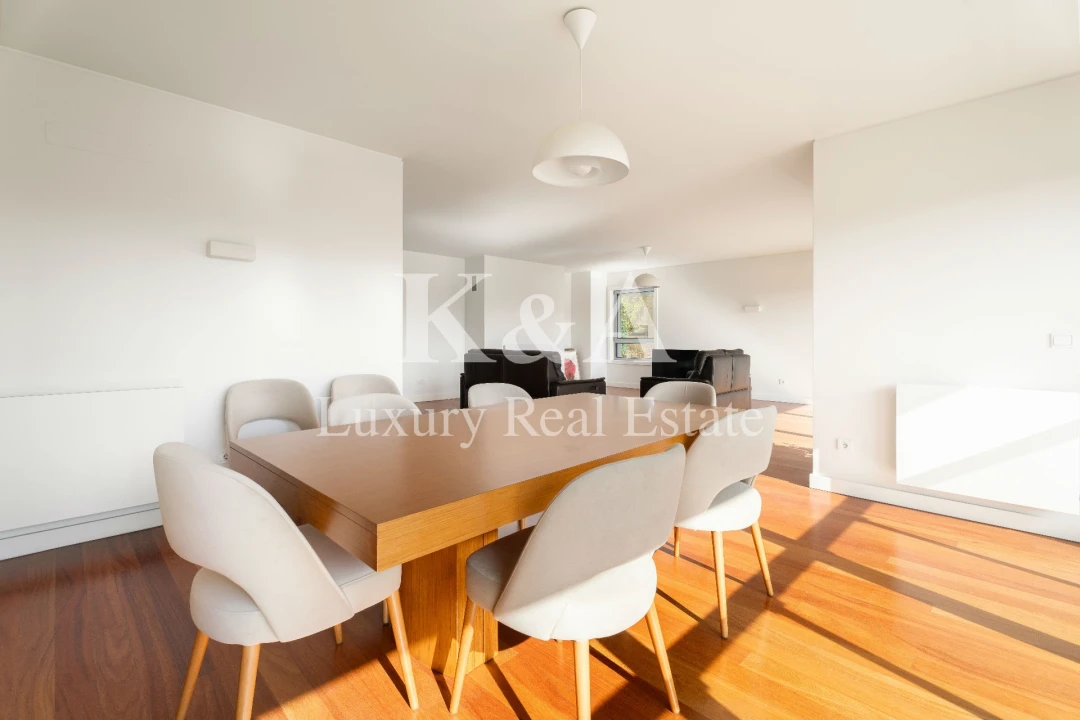 Apartamento T4 para Venda em Aldoar, Foz do Douro e Nevogilde Foto 5