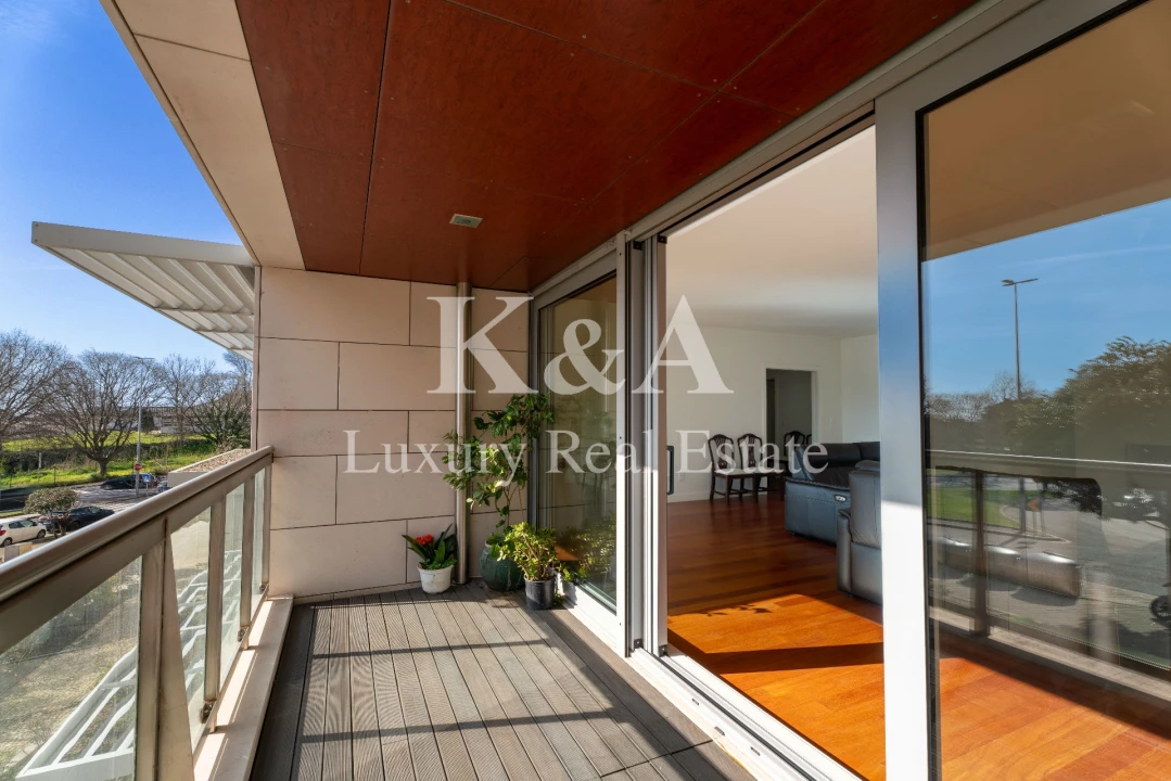 Apartamento T4 para Venda em Aldoar, Foz do Douro e Nevogilde Foto 2